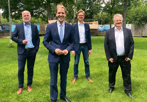 vlnr. Markus Klaus, Dr.Christian Schulze Pellengahr, Dr. Christian Vogdt, Günter Mondwurf